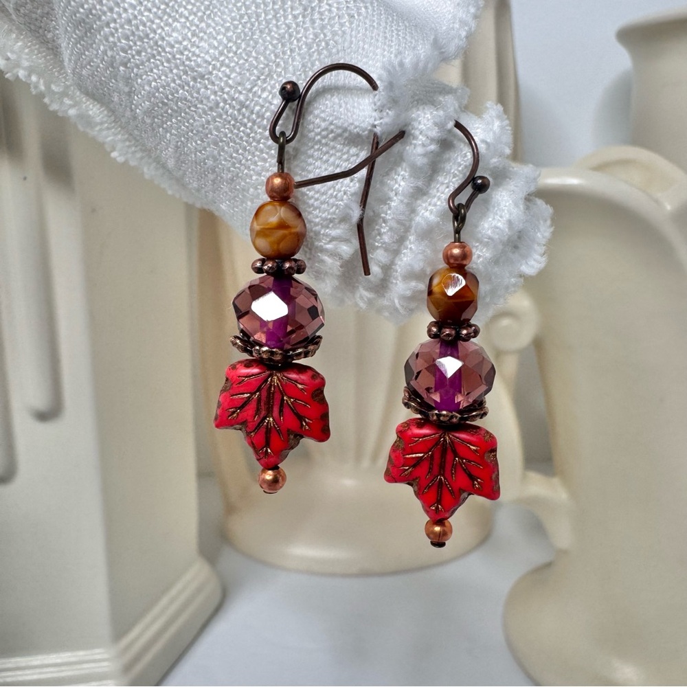 Hand Crafted Passion Leaves Dangle Earrings Crimson & Copper 2” Czech Glass NWT - Picture 11 of 13